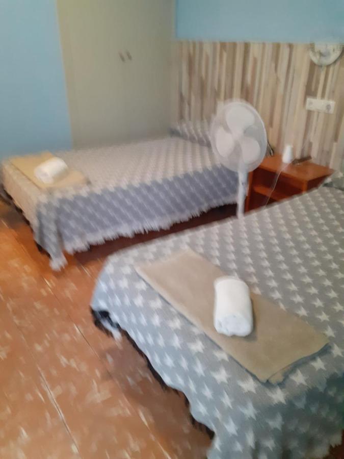 Pension Fonda Suiza Реус Екстер'єр фото